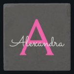 Porta-copo De Pedra Nome do Monograma Girly Black Script Hot-Pink<br><div class="desc">Azulejo de Pedra de Nome Simples de Script Preto e Rosa Quente Isso faz a formatura perfeita,  doce aniversário de 16 anos,  casamento,  chá de panela,  aniversário,  chá de fraldas ou presente de festa de solteira para alguém que ama luxo de vidro e estilos quicos.</div>