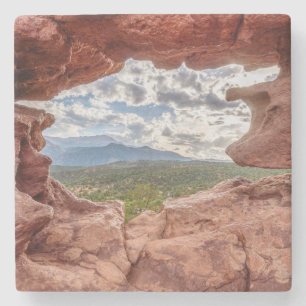 Porta-copo De Pedra Pikes Atingem Um Buraco De Rocha