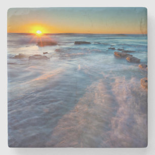 Porta-copo De Pedra Raios do Sol iluminam o Oceano Pacífico