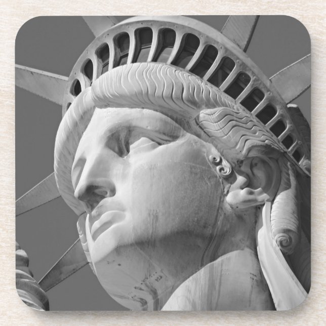 Porta-copo Estátua da Liberdade Preta e Branca (Frente)