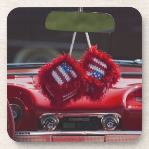 Porta-copo EUA, Massachusetts, Gloucester. Dados distorcido