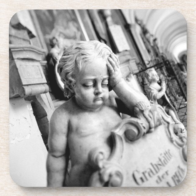 Porta-copo Europa, Áustria, Salzburgo. Querubim e monumento 3 (Frente)