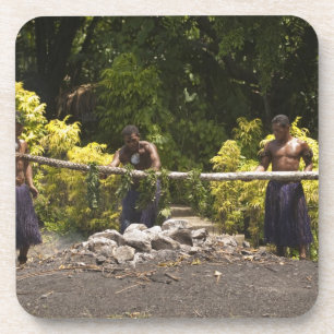 Porta-copo Firewalkers, Centro Cultural Polinésia, Viti