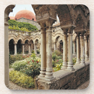 Porta-copo Itália, Sicília, Palermo. Os claustros sobrevivem