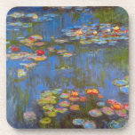 Porta-copo Lírios de Claude Monet, Vintage Nature Art<br><div class="desc">Lírios de Claude Monet é uma pintura típica de arte impressionista vintage, com flores aquáticas em um lago no jardim de Monet em sua casa em Giverny, França. Lindas flores estão flutuando na água e o reflexo de árvores salgadas verdes chorando. Claude Monet gostava de pintar "en plein air" ou...</div>