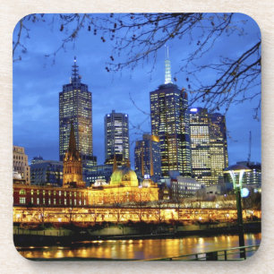 Porta-copo Melbourne, Austrália. Uma visão noturna do