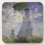 Porta-copo Mulher com Parasol por Claude Monet, Vintage Art<br><div class="desc">O Stroll, Camille Monet e o Seu Filho Jean (Mulher com Parasol) (1875), de Claude Monet, é uma pintura de retrato impressionista de família de artes plásticas. Uma mãe caminhando com seu filho num campo ou num campo de primavera. Ela está segurando um guarda-chuva solar e vestindo um belo vestido...</div>