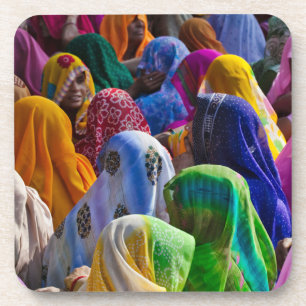 Porta-copo Mulheres em saris coloridos se reúnem