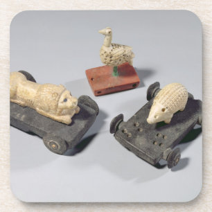 Porta-copo Os brinquedos das crianças: um ouriço, um leão 