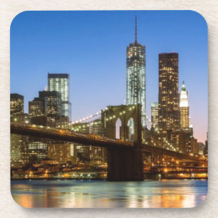 Porta-copo Ponte de Manhattan e de Brooklyn no crepúsculo