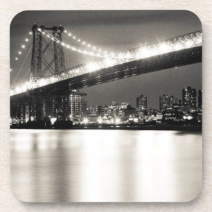 Porta-copo Ponte de Williamsburg na Nova Iorque na noite