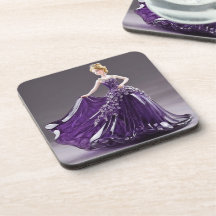 Princesa de cristal com vestido roxo