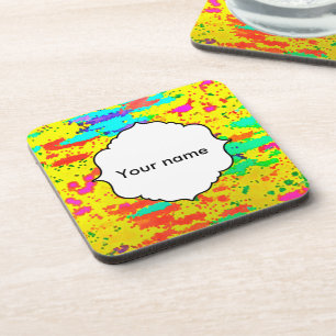 Porta-copo Tinta reproduz em fundo amarelo