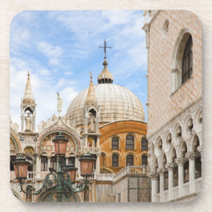 Porta-copo Veneza, Veneto, Itália - Pássaros estão empoleirad