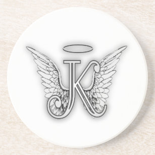 Porta-copos A letra inicial do alfabeto K do anjo voa o halo