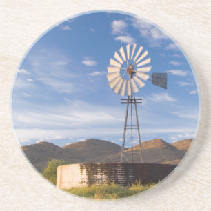 Porta-copos De Arenito Moinho de Vento e Barragem no Karoo ao Nascer do S