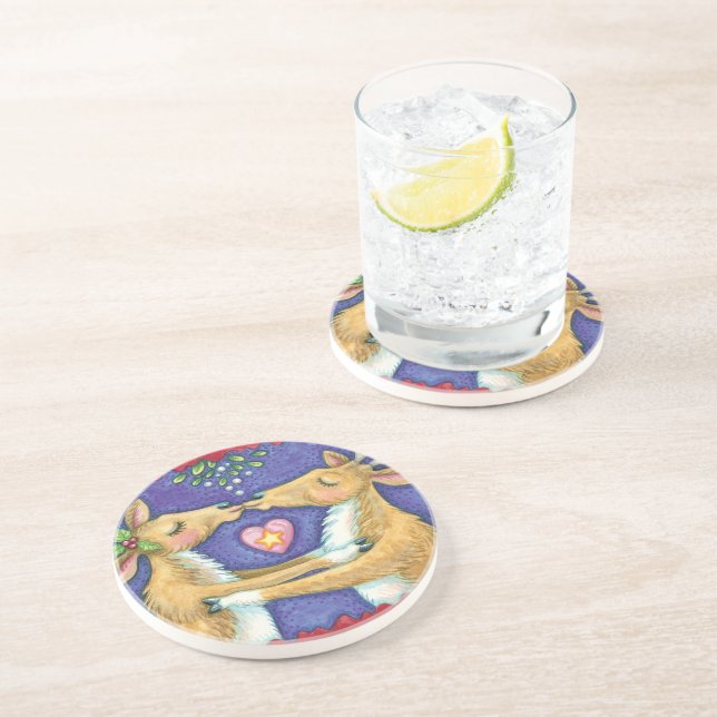 Porta-copos De Arenito Renas de Natal Fofas, Beijo Romântico com Visco (Lateral)