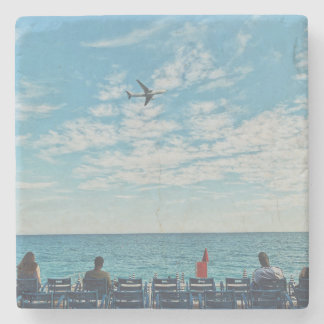 Porta copos de pedra para cima e para fora