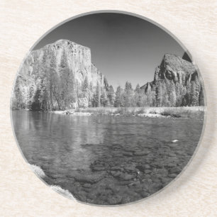 Porta-copos EUA, Califórnia. Vista do Vale de Yosemite