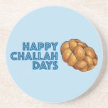 Porta-copos Feliz Challah Days Hanukkah Jewish Holiday Bread<br><div class="desc">A porta copos Sandstone apresenta um marcador original ilustrativo de um pão de challah,  com HAPPY CHALLAH DAYS em uma fonte divertida. Ideal para Hanukkah! Não vê o que está procurando? Precisa de ajuda para a personalização? Clique em "contate este designer" para criar algo apenas para você!</div>