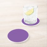 Porta-copos fundo roxo com borda branca<br><div class="desc">O design é um grande quadrado azul,  que parece ser um céu claro e claro. A cor do céu é uma cor azul profunda,  dando-lhe uma aparência vibrante e viva.</div>