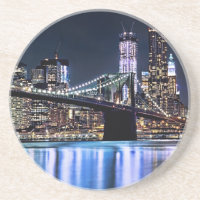 Ideia da reflexão da ponte de Brooklyn de New York