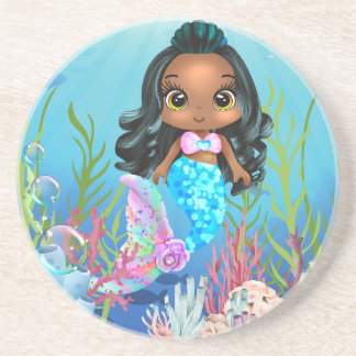 Porta-copos Linda sereia negra tocando no mar
