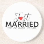 Porta-copos Personalizado de Casamento de recem casados<br><div class="desc">Aqui está uma boa opção para o seu dia especial. Perfeito para suas festividades de casamento. Use a modelo para criar sua própria porta copos de casamento personalizada.</div>