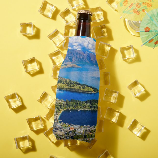 Porta-garrafa Vista em Queenstown do Pico de Bob, Nova Zelândia (Verão in situ)