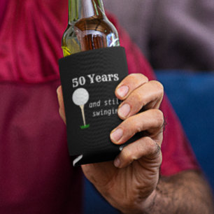 Porta-lata 50 anos e ainda balançando a bola de golfe