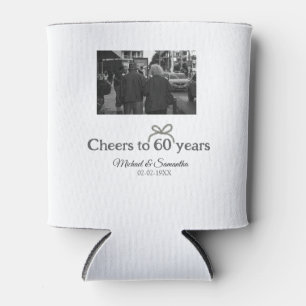 Porta-lata Arco dourado comemora 60 anos de aniversário de ca