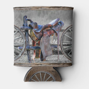 Porta-lata Carneiro Saddle Corral Fence Western Wagon Wheels