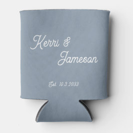 Porta-lata Casamento Favorece Dusty Blue Minimalist Script