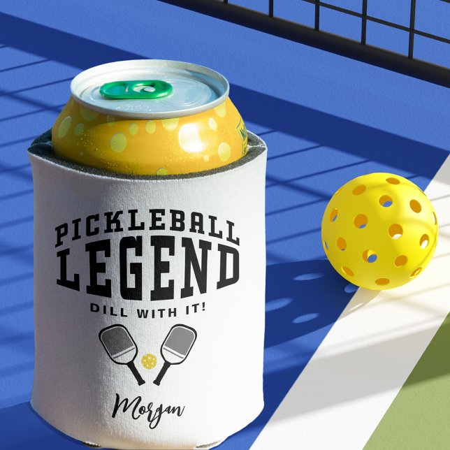 Porta-lata Citação de Nome Personalizado de Legenda do Pickle (Pickleball Legend Custom Name Quote Funny Cool Can Cooler)