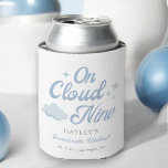 Porta-lata Ela Está No Fim De Semana Da Bachelorette Cloud 9<br><div class="desc">Noiva Está Na Nuvem 9 Os Favoritos Da Festa de solteira Podem Mais Fresco</div>