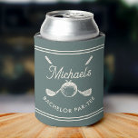 Porta-lata Festa de Despedida de Golfe Diversão na Última Bal<br><div class="desc">Atira a diversão! Esta festa de solteiro de golfe pode refrigerar o refrigerante mantém bebidas frias,  ri correndo e são o presente perfeito para os padrinhos de casamento e a festa de fim de semana. Esta é a versão verde da cinza.</div>