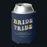 Porta-lata Festa de Despedida de Solteira Chá de Noiva Tema A<br><div class="desc">Festa de Despedida de Solteira Chá de Noiva Tema Anos 90 Envoltório de Lata. Adicione facilmente o nome e a data do chá clicando no botão "Personalizar". Você também pode alterar a cor do fundo ou o texto personalizável.</div>