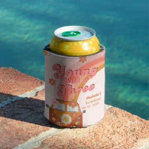 Porta-lata Groovy Young Wild e Três Peach Van Daisy Rosa