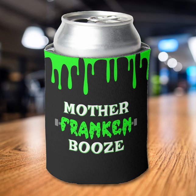 Porta-lata Mãe Engraçada Franken Booze Frankenstein Halloween (funny frankenstein mother franken booze green and black Halloween can cooler with slime drip)