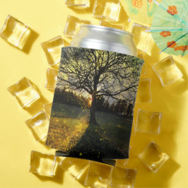 Porta-lata Magical fireflies dreamy landscape