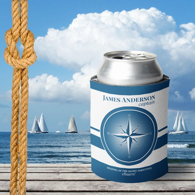 Porta-lata Marinho Blue White Compass Náutico (Can cooler featuring a nautical compass with stripes in navy blue and white.)