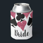 Porta-lata O personagem da Noiva de Vegas, cor-de-rosa, pode<br><div class="desc">A classe acima que pode com uma "Noiva" totalmente personalizada pode resfriar apresentando uma dispersão de traços de cartão com brilho rosa brilhante e preto com texto personalizado para o nome da noiva. Reúna as garotas para celebrar a noiva para estar com um fim de semana na sorte Las Vegas...</div>