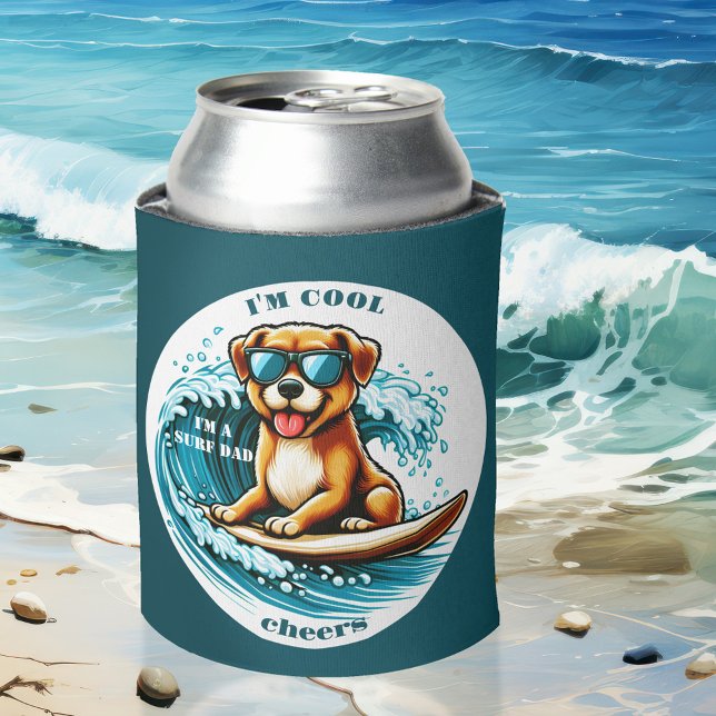 Porta-lata Pai de Surf de Cachorro Legal (Funny can cooler featuring a cute dog on a surf board. Perfect for a dog lover or surfer, surf dad)