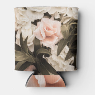 Porta-lata Pastel Floral Vintage: Elegância do Eterno