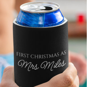 Porta-lata Personalizado "Primeiro Natal como Sra." Apelido