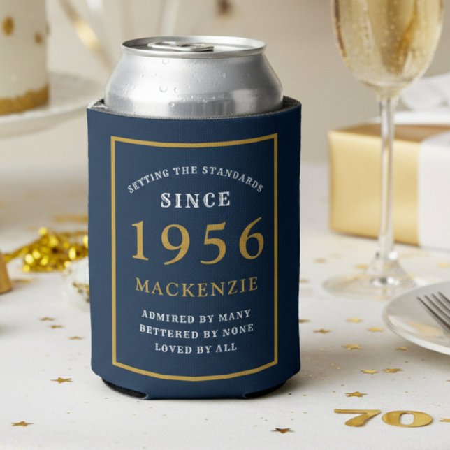 Porta-lata Personalized 70th Birthday 1956 Elegant Blue Gold (1956 blue can cooler. White background.)