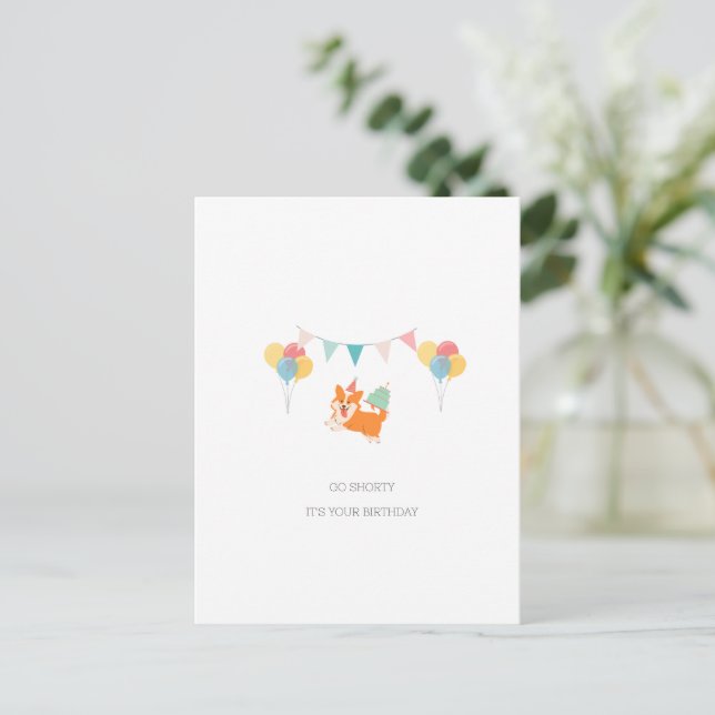 POSTAL CARTÃO CORGI DE ANIVERSÁRIO FELIZ (Em pé/Frente)