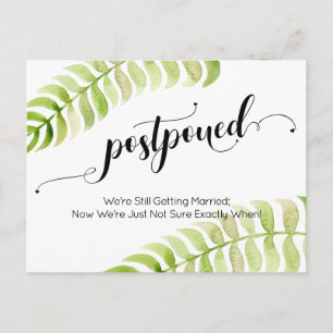 Postal Cartão de Casamento Adiado com Script bonito Ferns