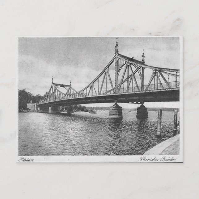 Postal Cartão velho - ponte de Glienicker, Potsdam, (Frente)