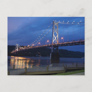 Postal De Anúncio Ponte no cartão da noite
